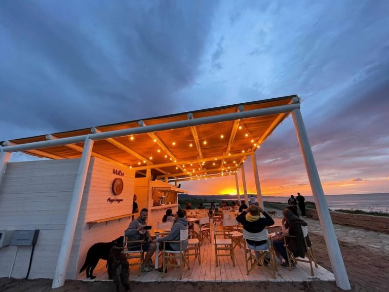 VEN A DISFRUTAR DE ESTOS ATARDECERES CON NOSOTROS… 1 768x577